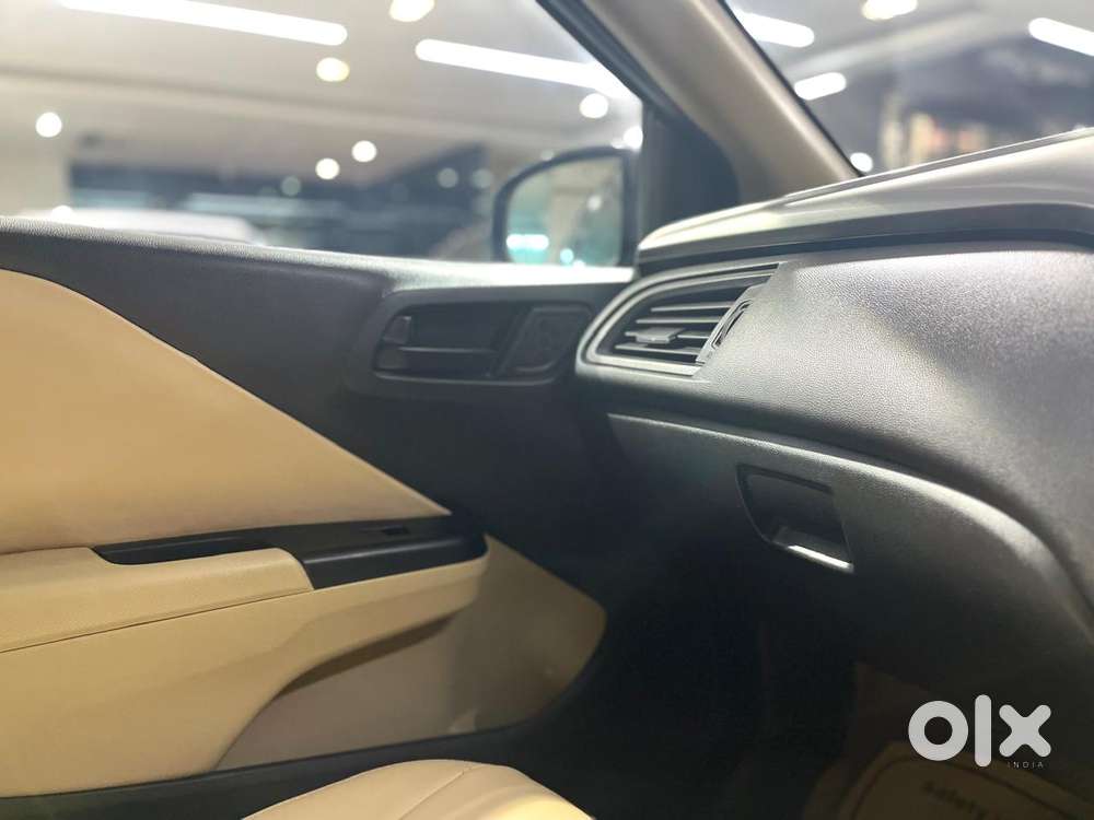 Honda City 1.5 V Cvt I-vtec Mt, 2022, Petrol