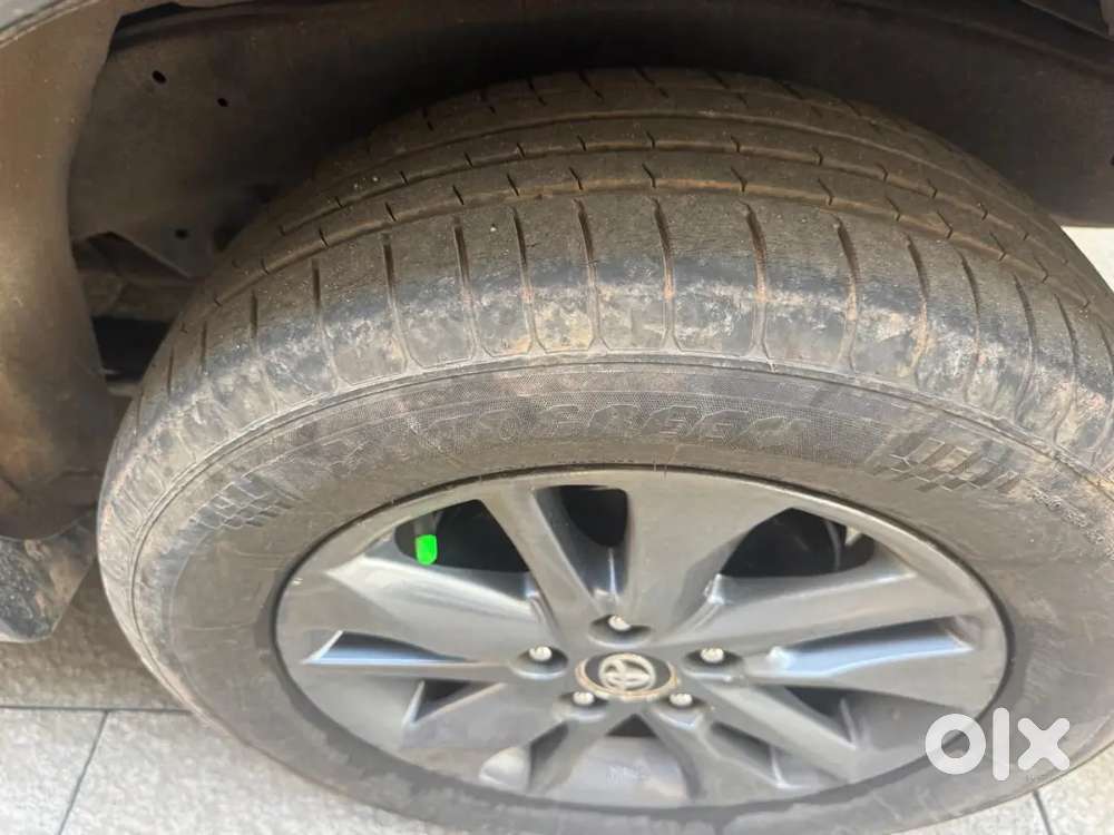 Toyota Innova 2.5 2015