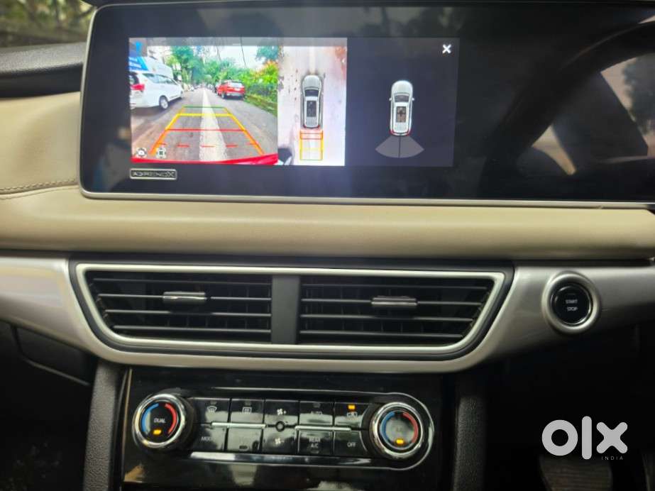 Mahindra Xuv700 2.0 Ax 7 Petrol At Luxury Pack Str, 2023, Petrol