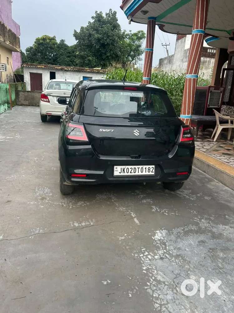 Maruti Suzuki Swift Vxi 2025