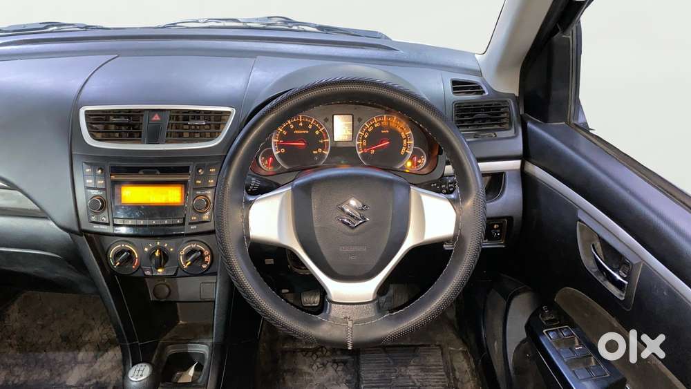 Maruti Suzuki Swift Vxi, 2017, Petrol