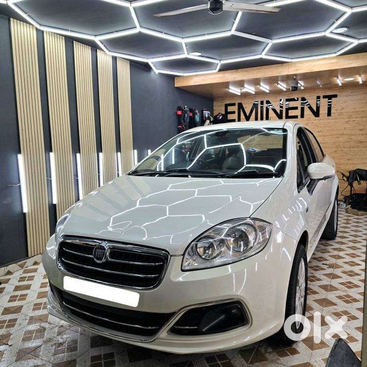 Fiat Linea 1.4 T-jet Plus Emotion, 2016, Petrol