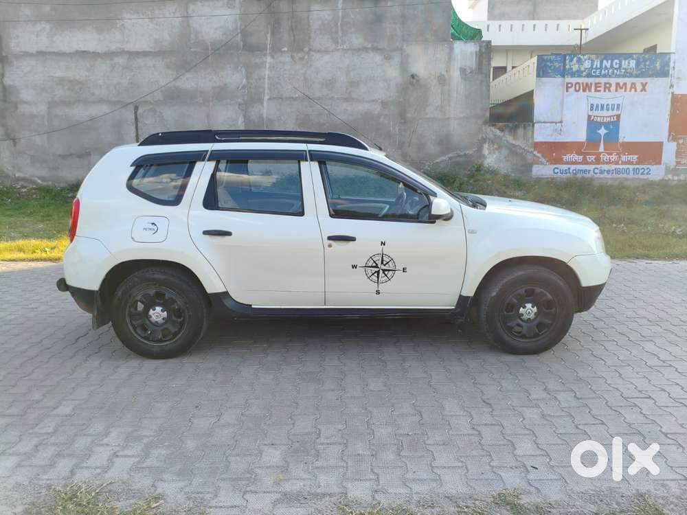 Renault Duster 1.5 Petrol Rxl, 2014, Cng & Hybrids