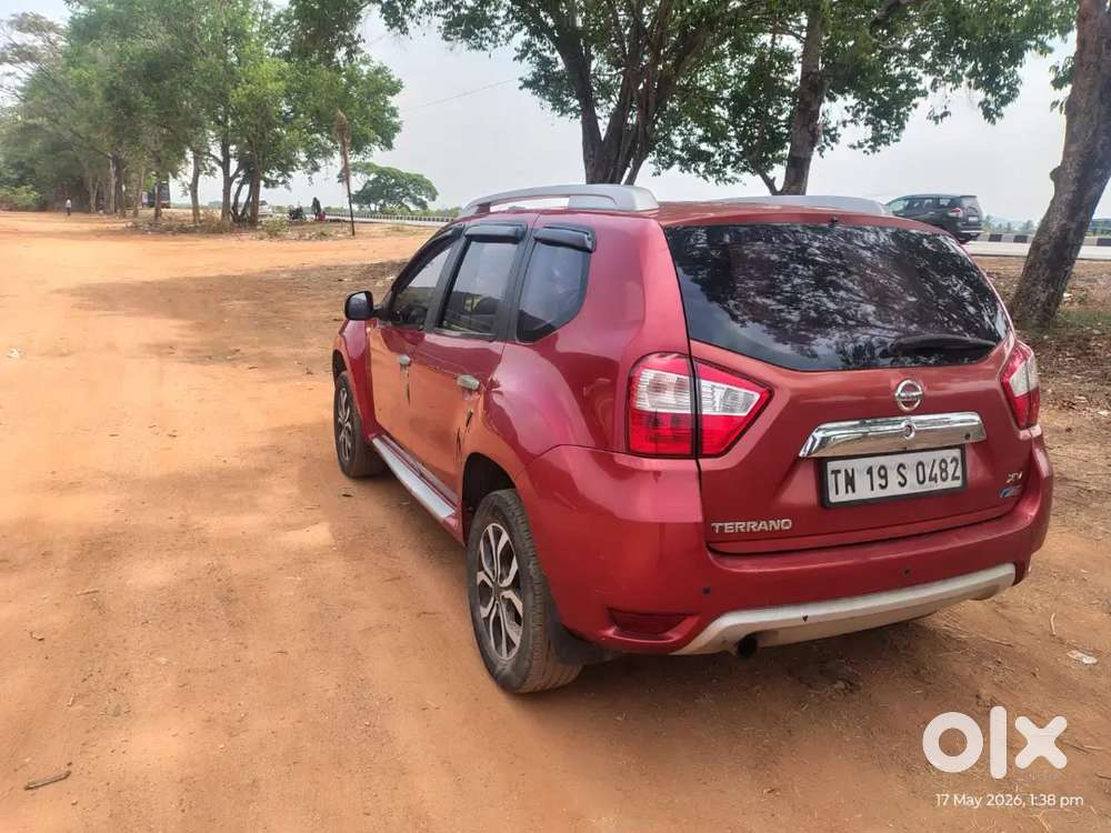 Nissan Terrano 2015
