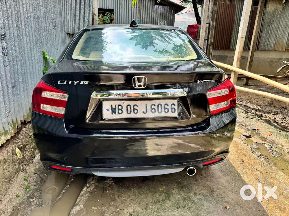 Honda City 2012 Petrol Sunroof With Automatic Gear