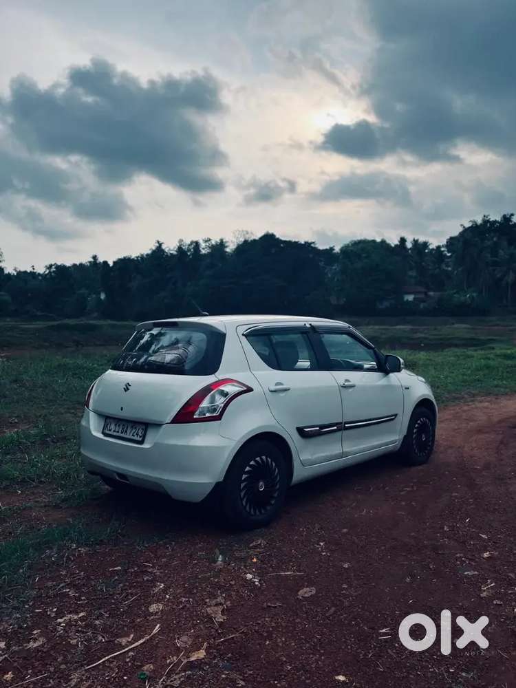 Good Condition Swift 2015 Model 2nd Owner 105000 Km