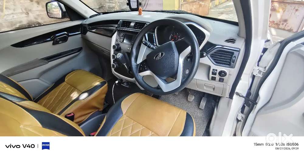 Mahindra KUV 100 2016