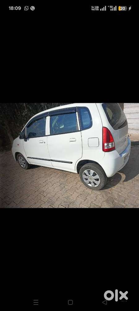 Maruti Suzuki Estilo Vxi, 2010, Petrol