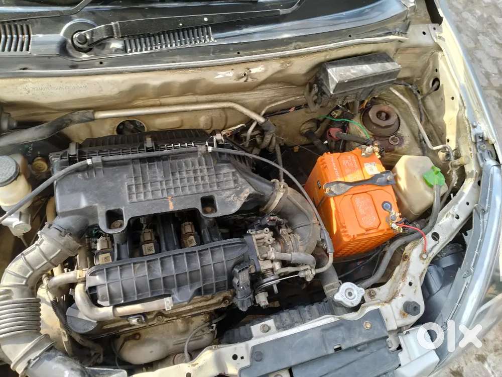 अल्टो एलएक्सआई 2015 मॉडल पूरे पेट्रोल