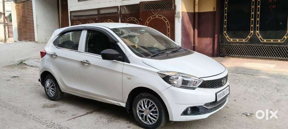 Tata Tiago, 2018, Petrol