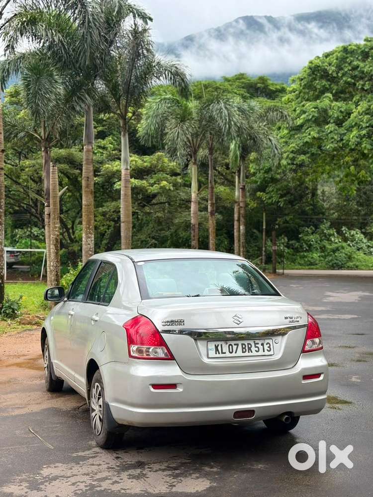 Swift Dzire 2011 Km Driven