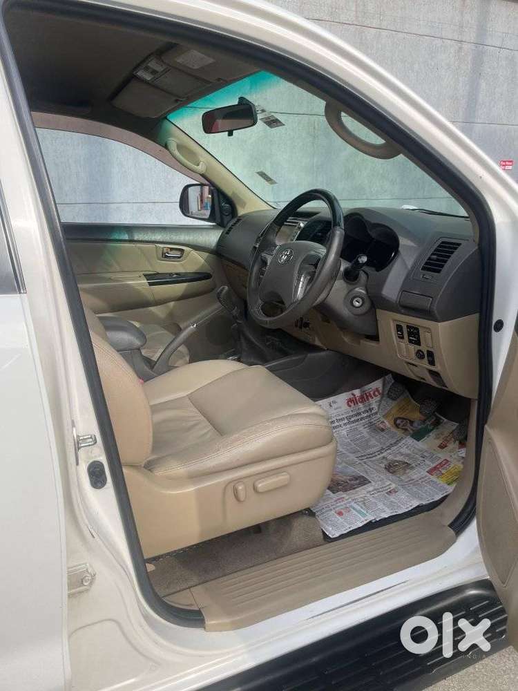 Toyota Fortuner 2011-2016 4x4 Mt, 2012, Diesel