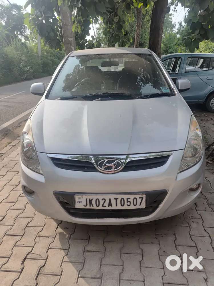 Hyundai I20 Magna, 2011, Petrol