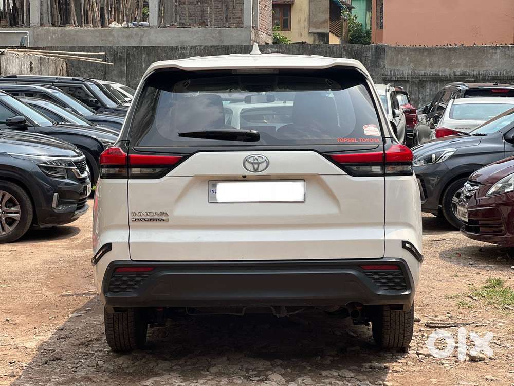 Toyota Innova Hycross 2.0 Gx 7 Str, 2025, Petrol