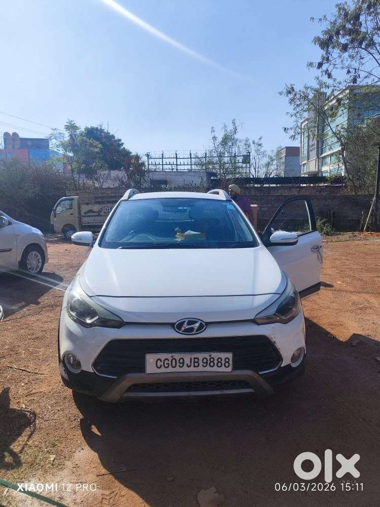 Hyundai I20 Active Sx Petrol, 2015, Petrol