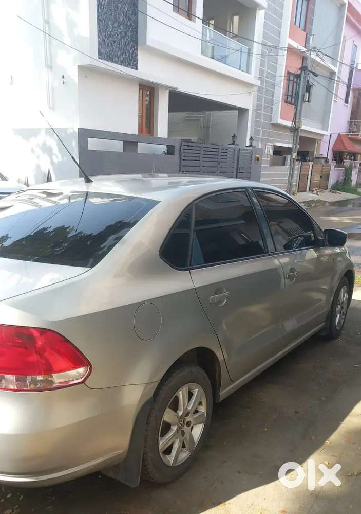 Volkswagen Vento 2011petrol Highline