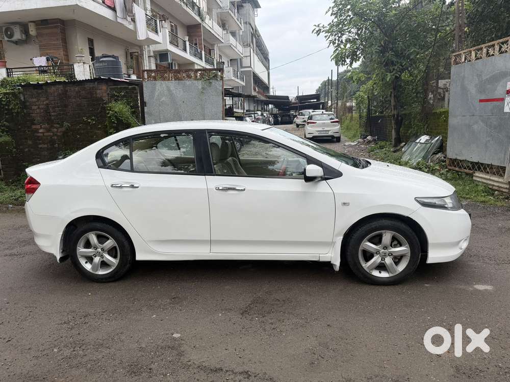 Honda City 1.5 V At, 2011, Petrol