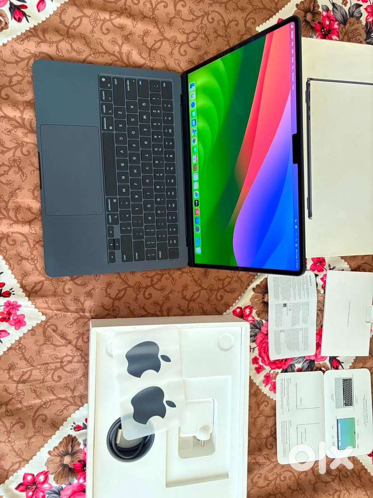MACBOOK AIR M3