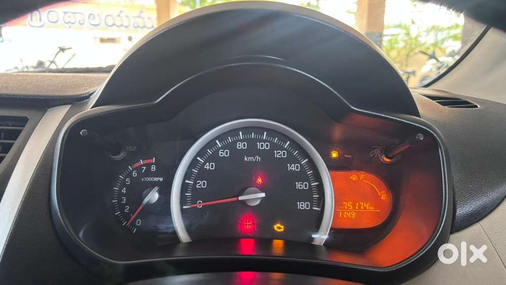 Maruti Suzuki Celerio 1.0 Zxi Mt, 2016, Petrol