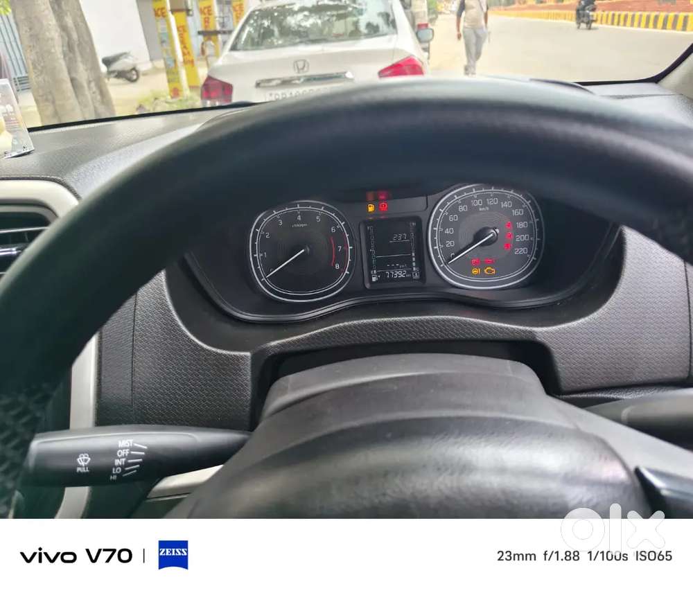 Maruti Suzuki Brezza Lxi 2022