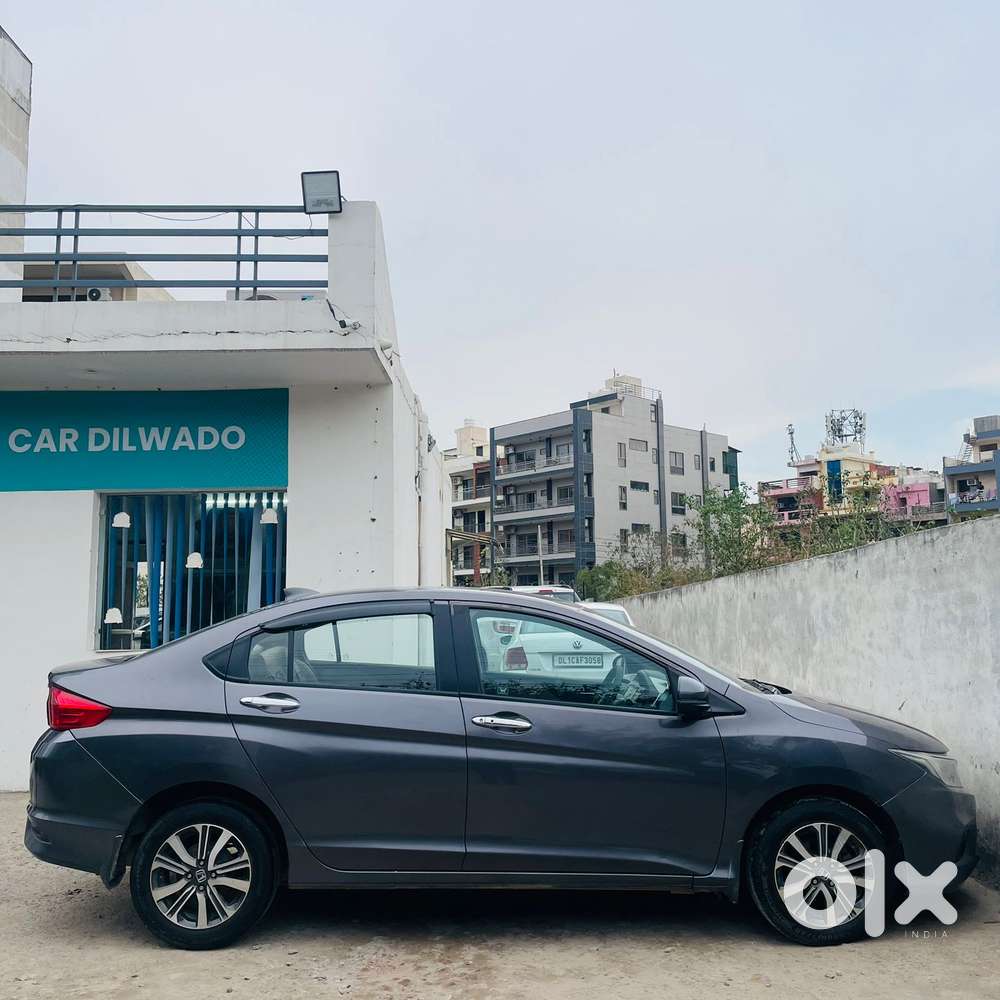 Honda City 1.5 V 4th Gen I-vtec Mt, 2017, Petrol