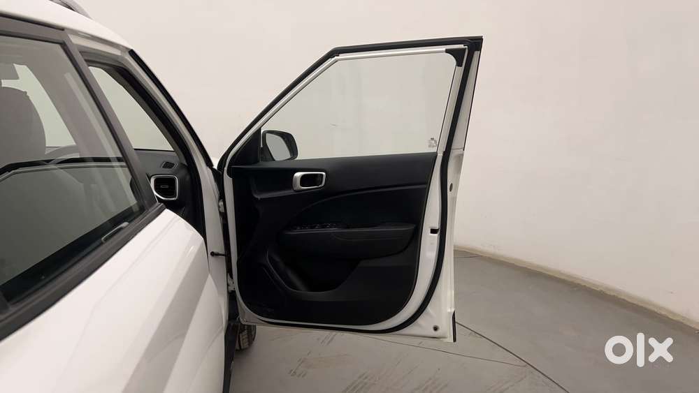Hyundai Venue Sx Plus Turbo Dct, 2019, Petrol