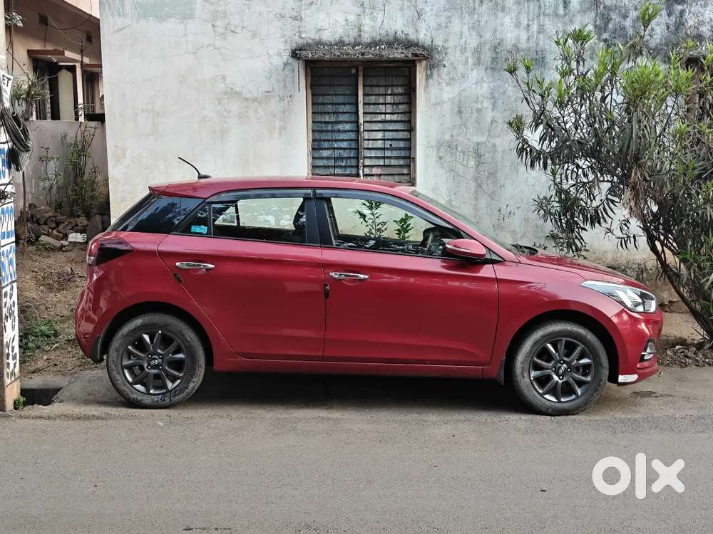 Hyundai I20 2019 Petrol 28000 Km Driven