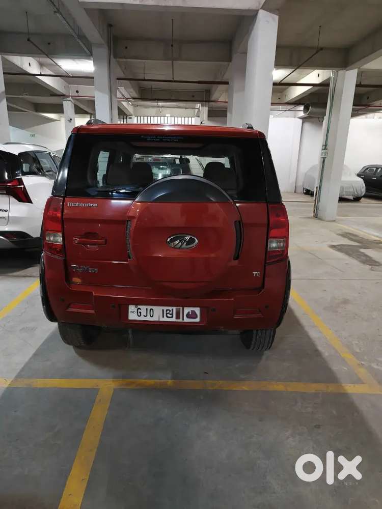 Mahindra Tuv300  2015 Diesel Manual 1st Owner