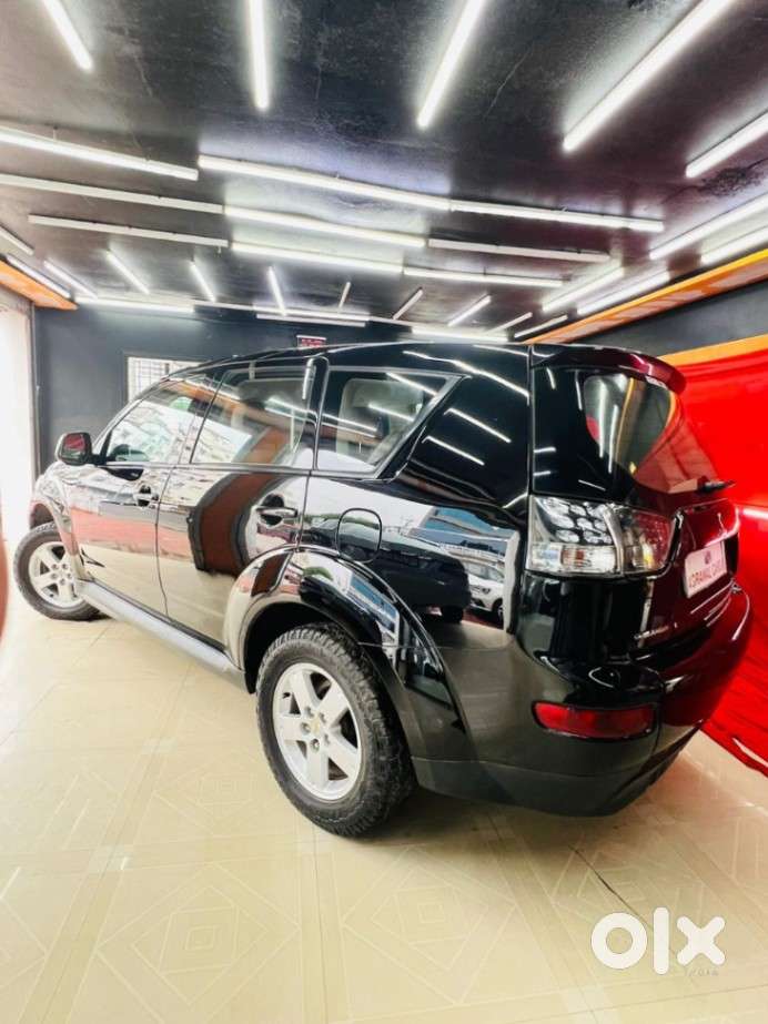 Mitsubishi Outlander 2.4 Mivec, 2009, Petrol