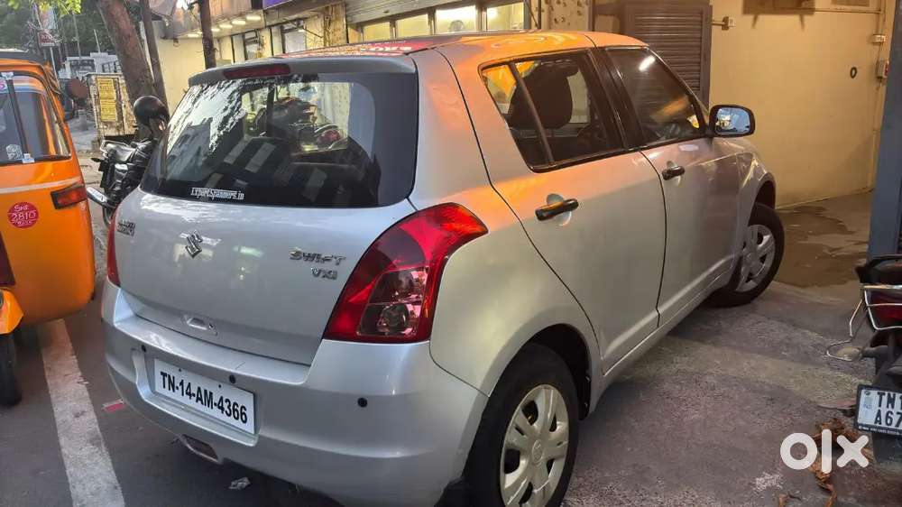 Maruti Suzuki Swift Vxi 2010 Model