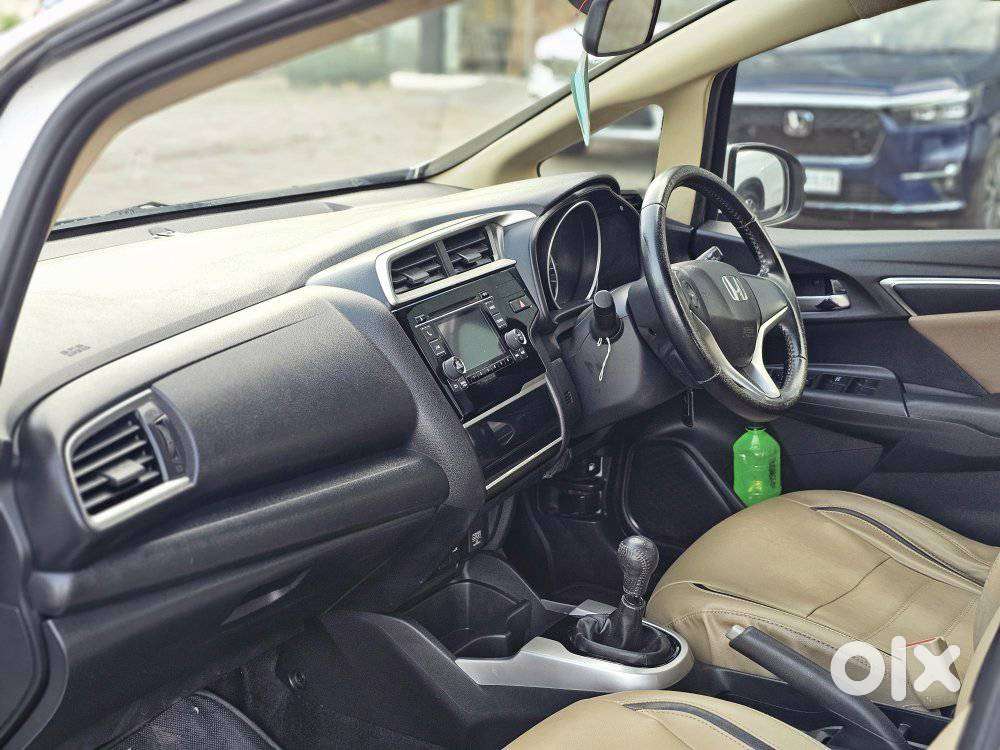 Honda Jazz 1.2 V I Vtec, 2016, Petrol