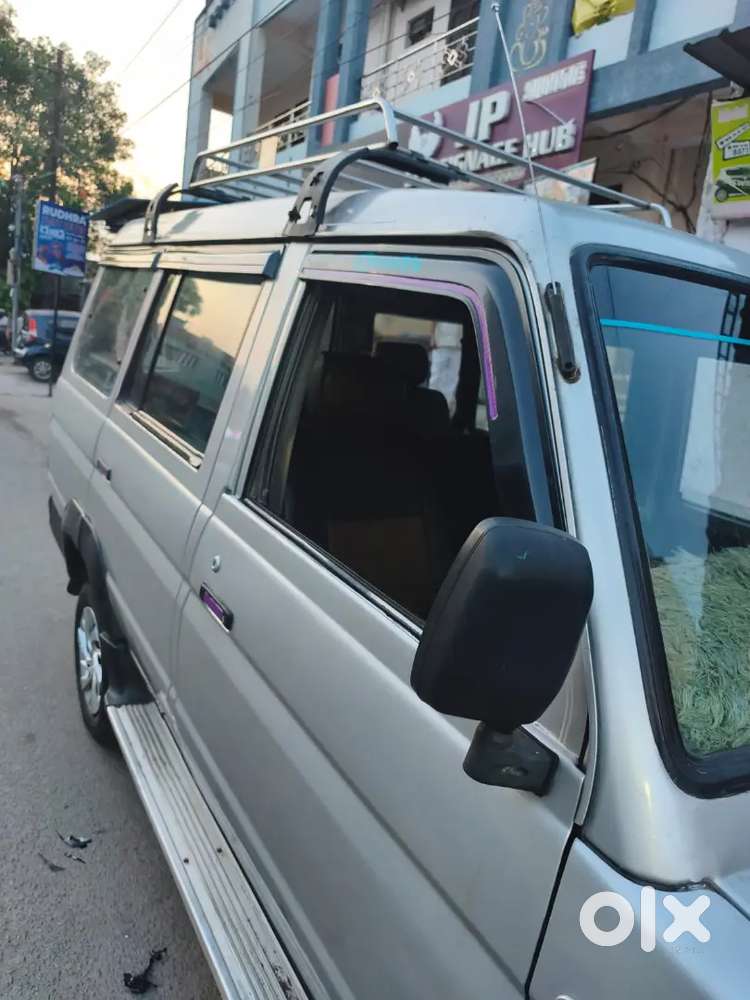 Toyota Qualis 2003 Diesel Good Condition Urgent Sale