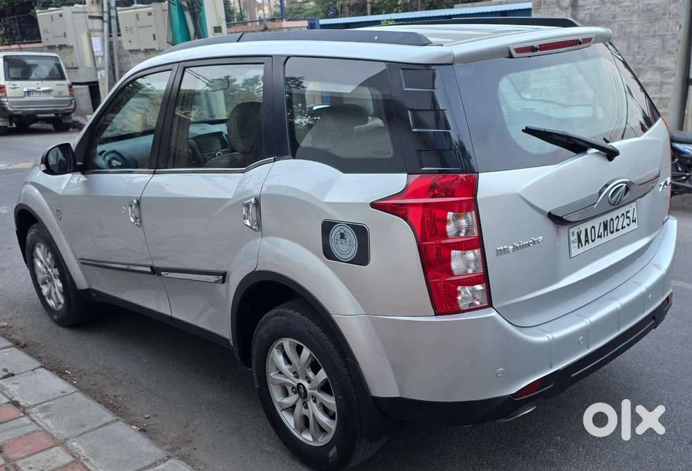 Mahindra Xuv500 2.2 W10, 2015, Diesel