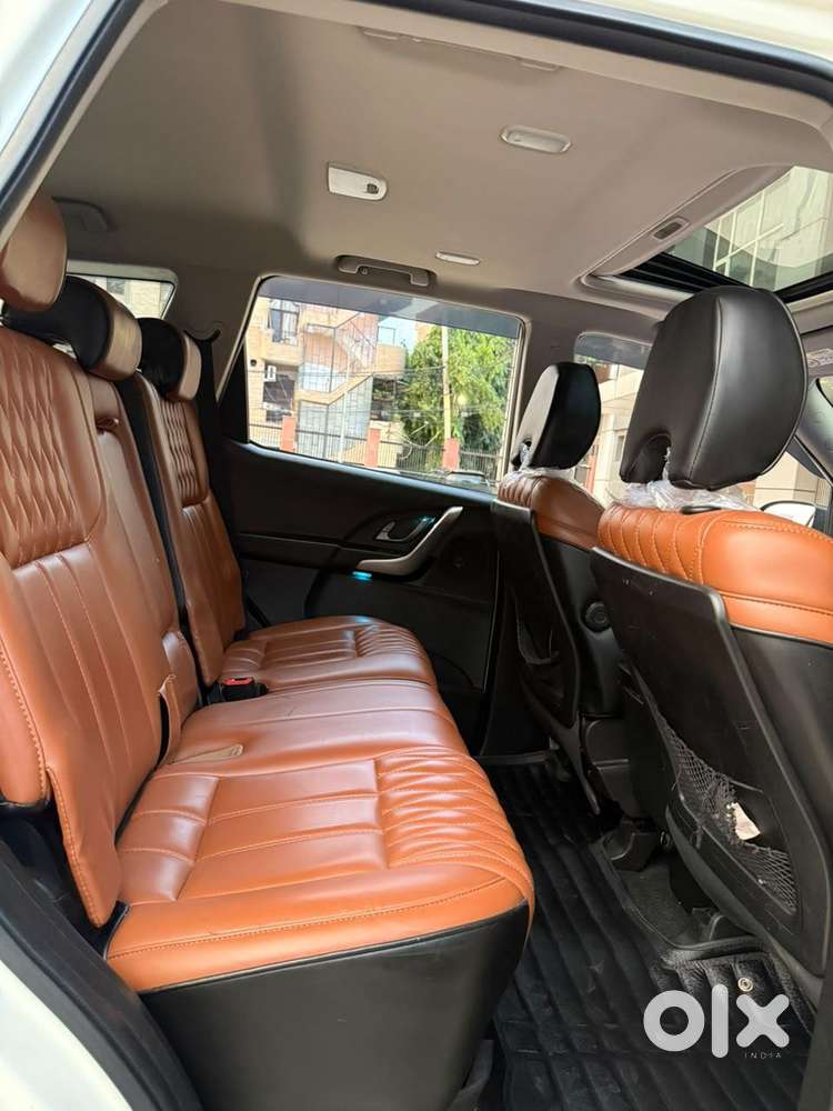 Mahindra Xuv500 W9 At 1.99, 2018, Diesel