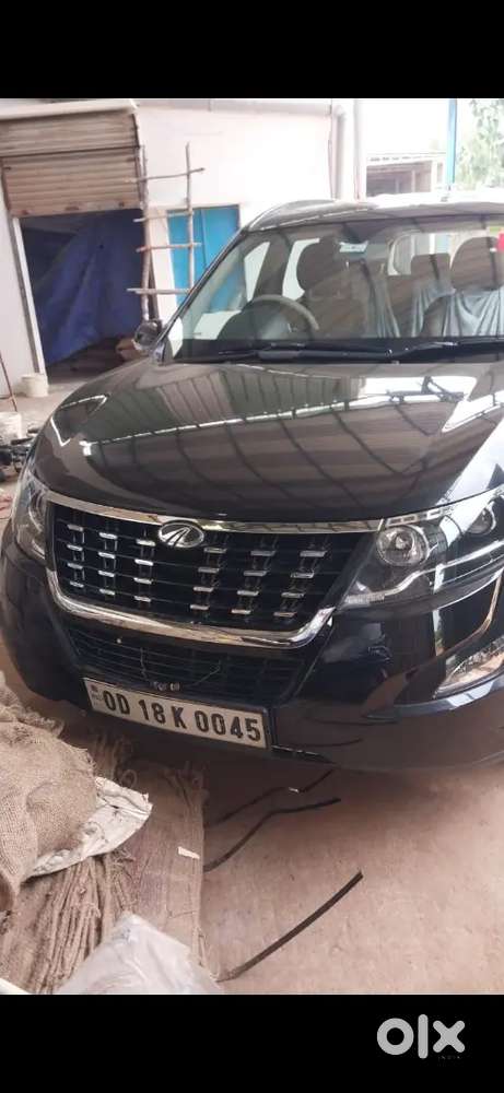 Mahindra Xuv500 2021 Diesel 28000 Km Driven W11 Top
