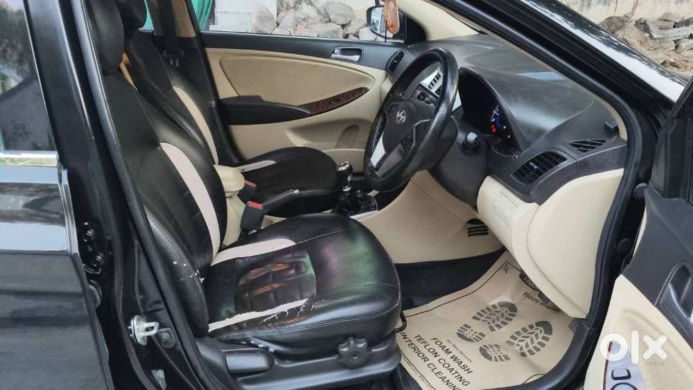 Hyundai Verna Fluidic 1.6 Crdi Sx, 2015, Diesel