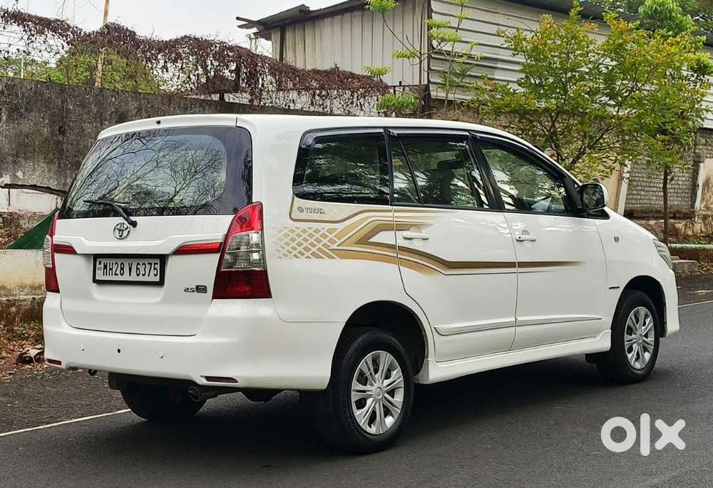 Toyota Innova 2.5 Gx 8 Str Bs-iii, 2013, Diesel