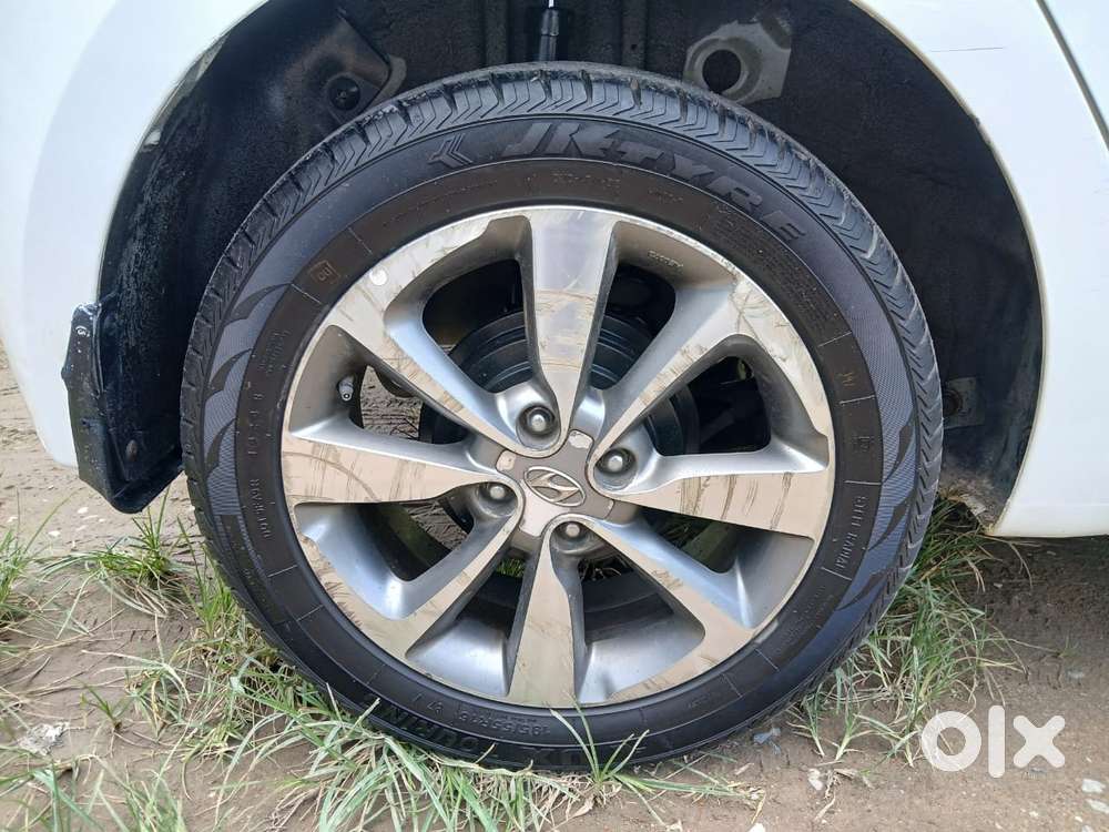 Hyundai I20 Petrol Asta Dual Tone, 2016, Petrol