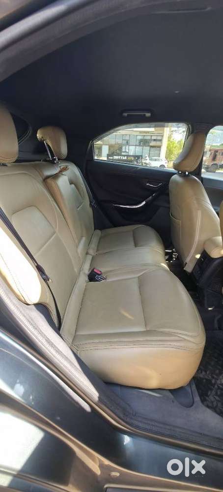 Tata Nexon Fearless Plus 1.2 Revotron Petrol 6 Mt, 2024, Petrol