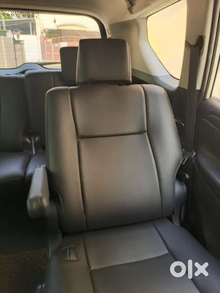 Toyota Innova Crysta 2017