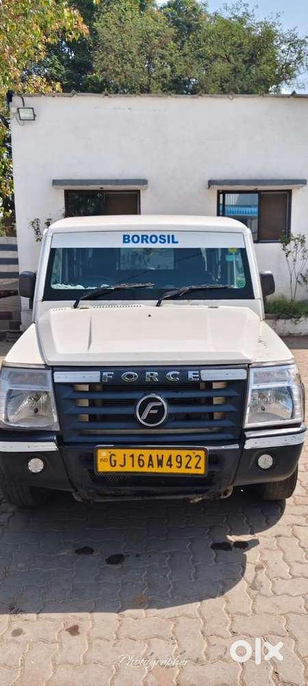 Force Motors Trax Cruiser 2023 Diesel Well Maintained