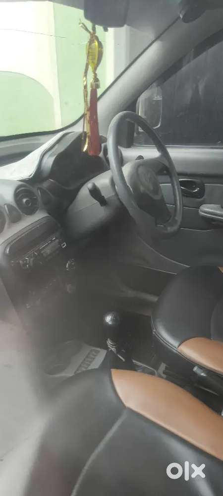 Hyundai Santro Le Zip 2003