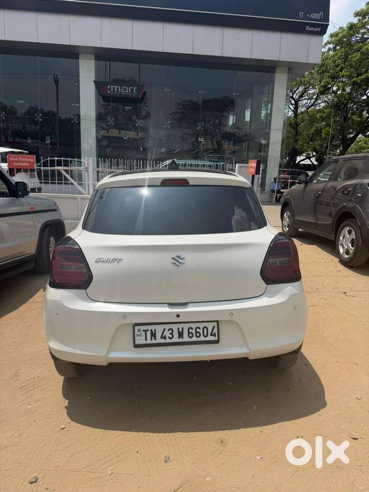 Maruti Suzuki Swift 2024 Petrol Well Maintained