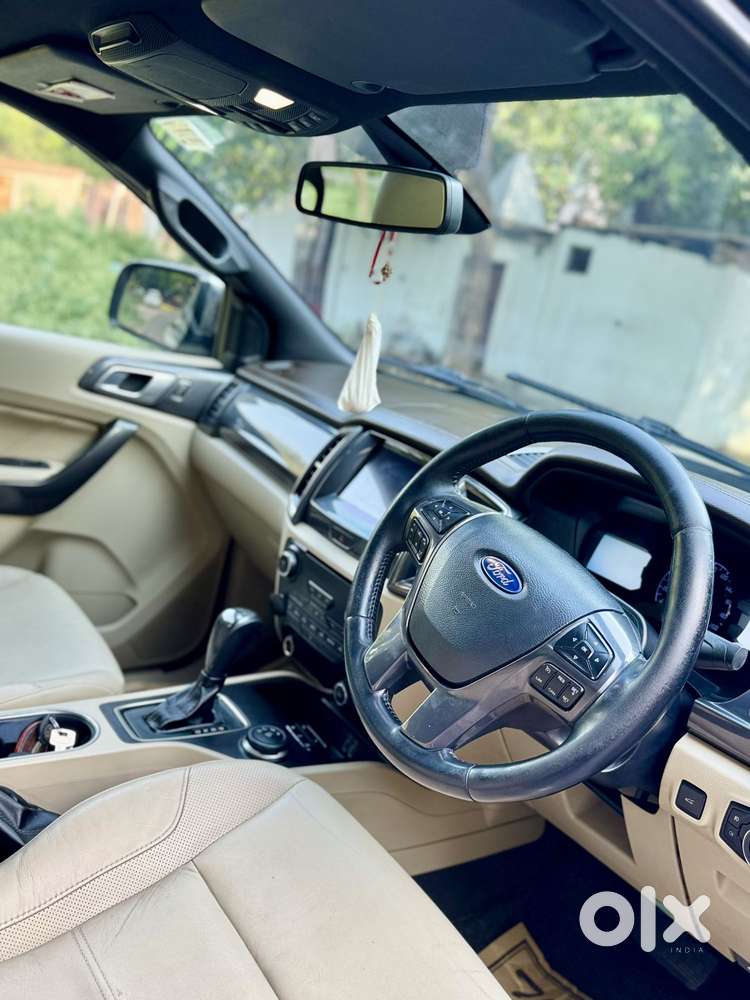 Ford Endeavour 3.2 Titanium At 4x4, 2017, Diesel