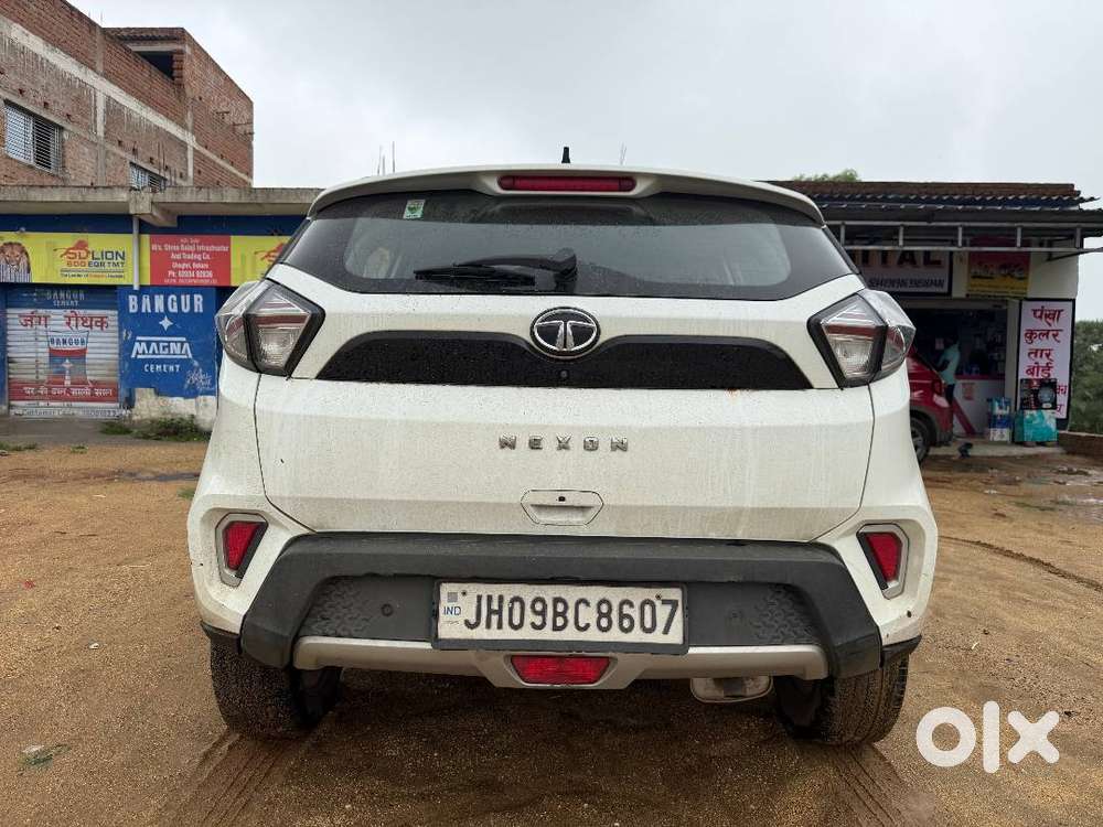 Tata Nexon Xz+ Petrol Manual