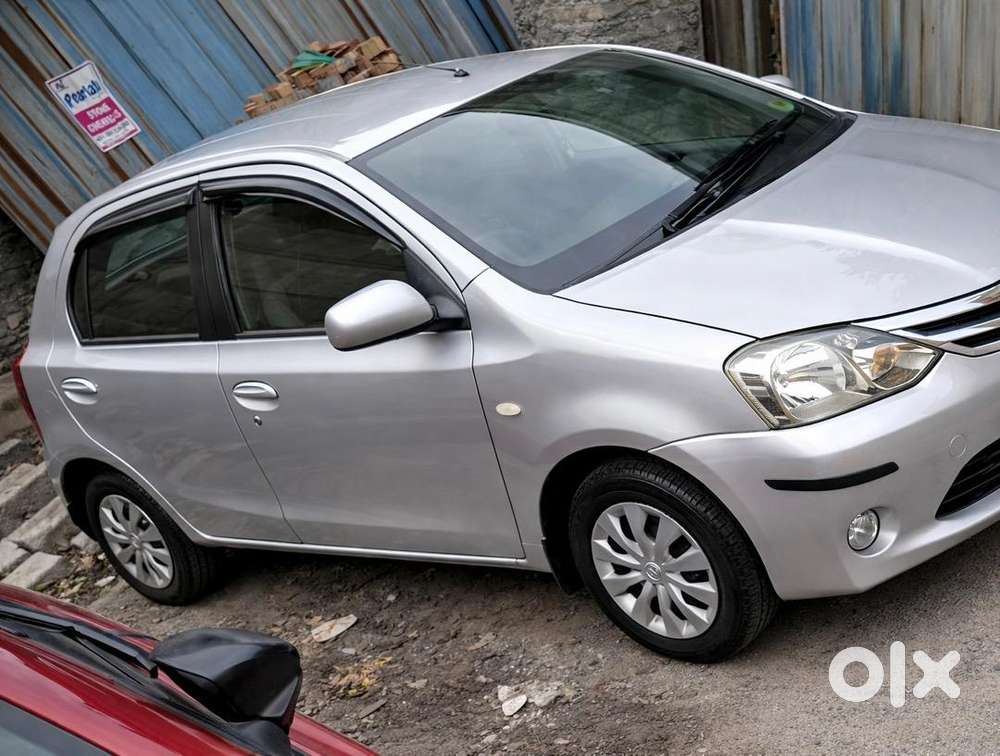 Liva 2012 June Perfect Engine Never Repainted Or Repaired