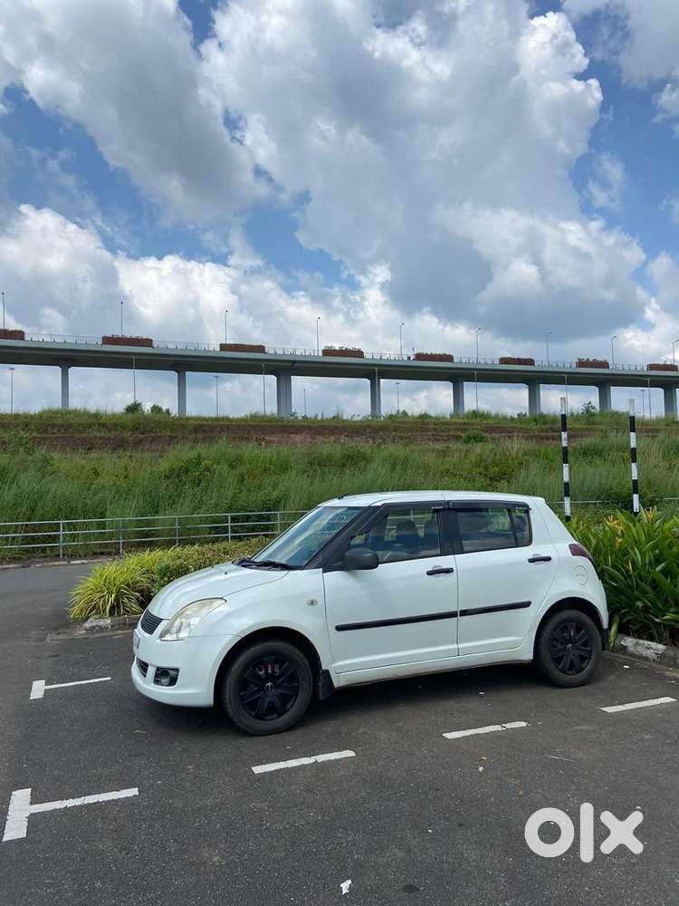 Maruti Suzuki Swift 2010 Petrol Well Maintained