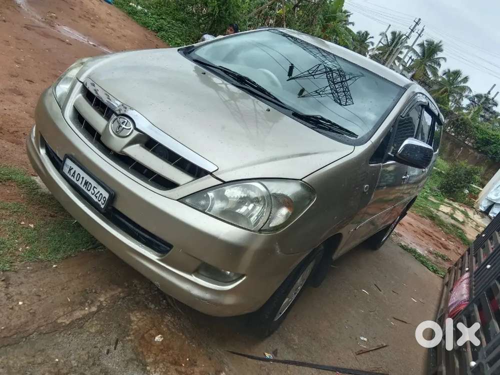 Toyota Innova 2.5 V Diesel 2008