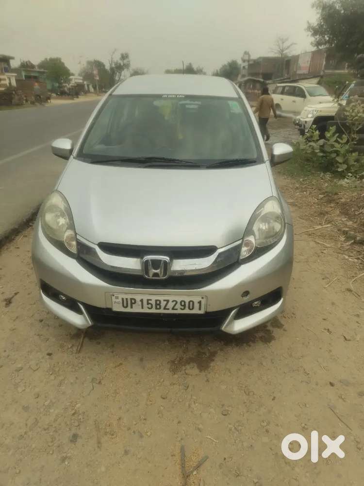 Honda Mobilio Diesel 2016 Variant