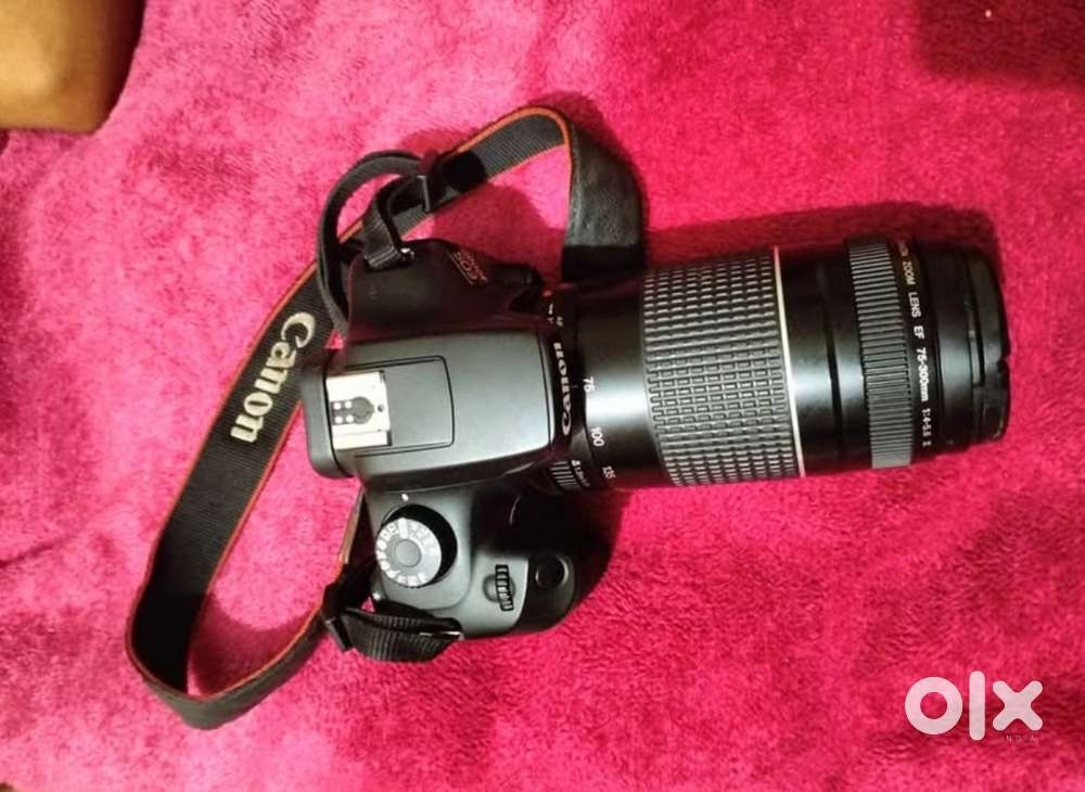 Canon 4000D plus Zoom lens 750 bag 32GB  HD card